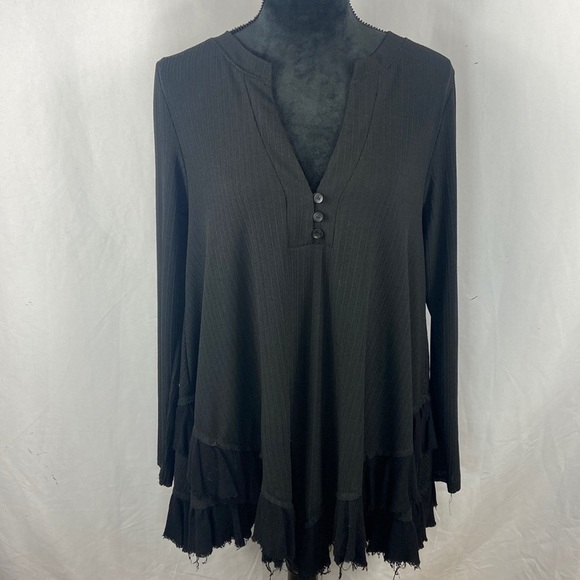 On You Tops - On You Oversized Long Sleeve Blouse with Raw Hem